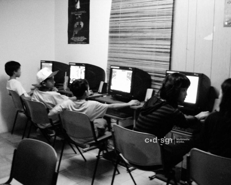 suasana warnet di parung banteng katulampa, 2007
