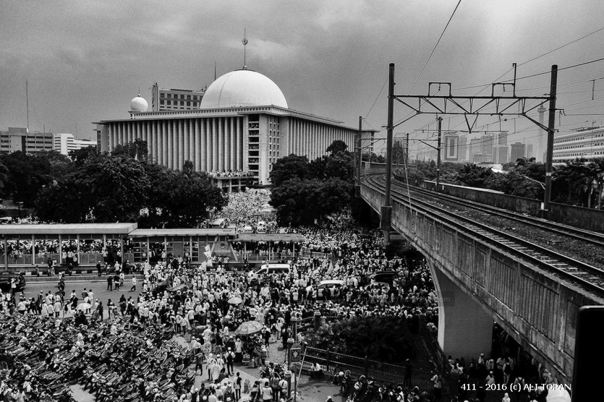 Suasana aksi 411 pada tahun 2016 di Jakarta